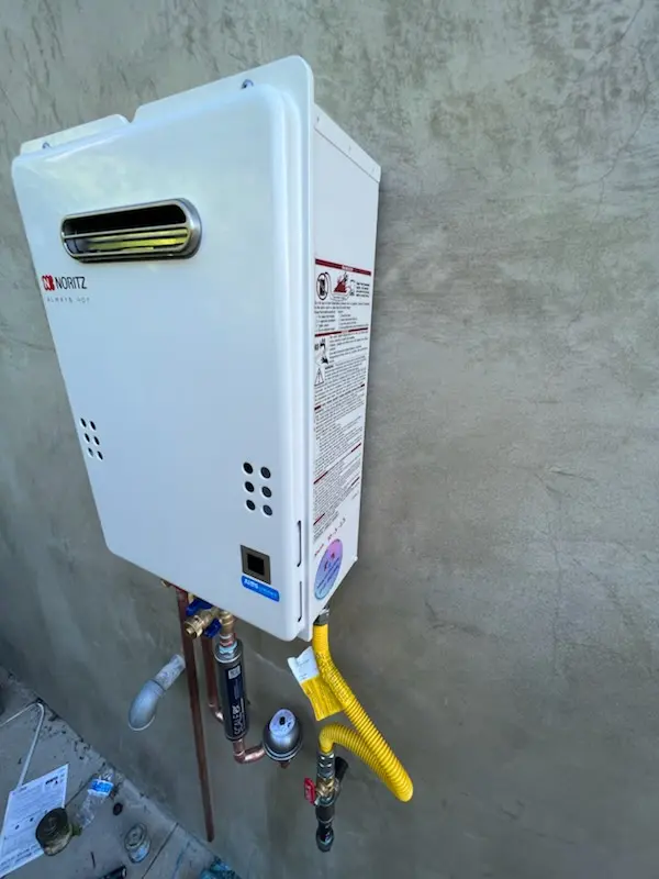 Tankless water heater installation for Elwood homes